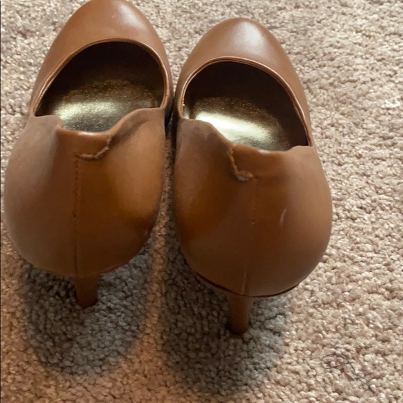 Jessica Simpson Brown/Tan High Heels - Picture 5 of 7